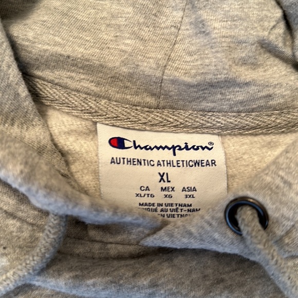 Men’s champion sweatshirt - Picture 3 of 3